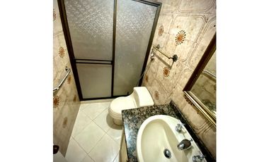 Casa/lote en Laureles.