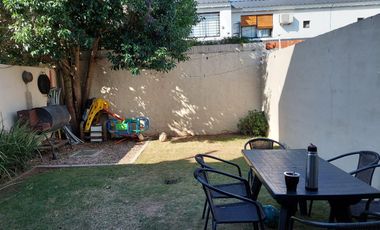 Casa en  alquiler de dos dormitorios, Quebrada de las Rosas, Zona norte