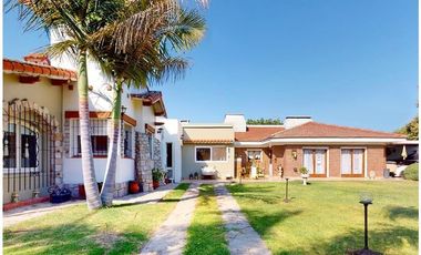 Casa de tres dormitorios en Punta Lara