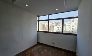 Oficina en microcentro de Mar del Plata - Punto estrategico