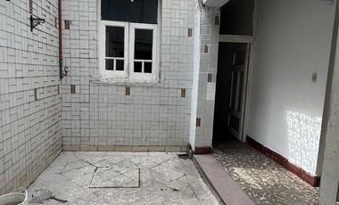 Casa para destino comercial en avellaneda al 600