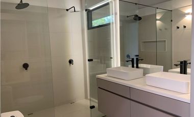 Venta de Casa en El Retiro en Parcelacion Sector Puro Cuero