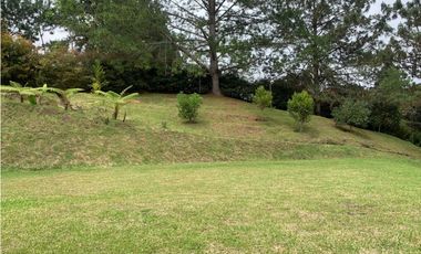 Venta de Casa en El Retiro en Parcelacion Sector Puro Cuero