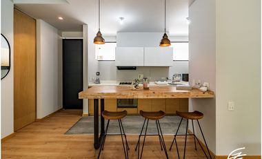APARTAMENTO EN VENTA EN EL POBLADO, MEDELLN