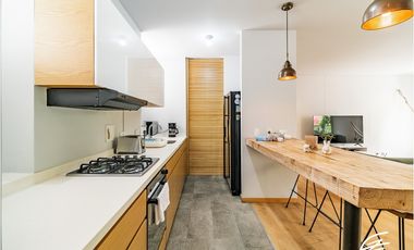 APARTAMENTO EN VENTA EN EL POBLADO, MEDELLN