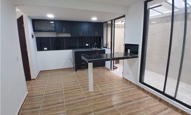 CASA PARA VENTA O ARRIENDO CONDOMINIO ALTAVISTA GIRARDOT