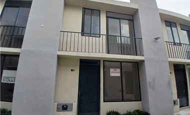 CASA PARA VENTA O ARRIENDO CONDOMINIO ALTAVISTA GIRARDOT