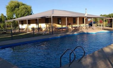 Parcela Con Casa Regularizada, Piscina Y Gran Terreno