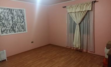 Parcela Con Casa Regularizada, Piscina Y Gran Terreno