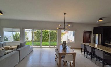RENTA CASA EN FRACCIONAMIENTO PRIVADO CON VISTA AL MAR DE ROSARITO