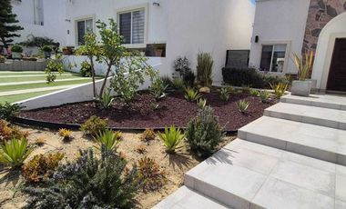 RENTA CASA EN FRACCIONAMIENTO PRIVADO CON VISTA AL MAR DE ROSARITO