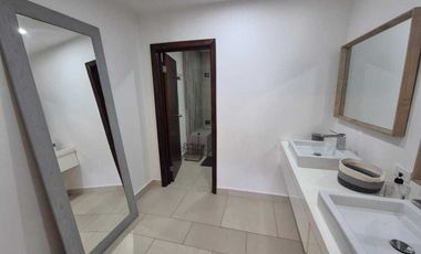 RENTA CASA EN FRACCIONAMIENTO PRIVADO CON VISTA AL MAR DE ROSARITO