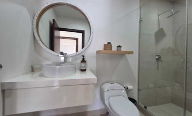 RENTA CASA EN FRACCIONAMIENTO PRIVADO CON VISTA AL MAR DE ROSARITO