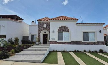 RENTA CASA EN FRACCIONAMIENTO PRIVADO CON VISTA AL MAR DE ROSARITO