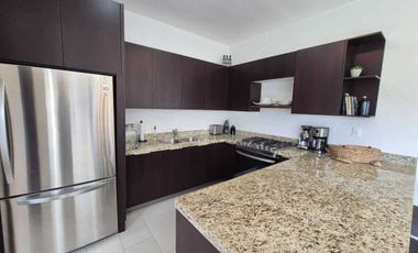 RENTA CASA EN FRACCIONAMIENTO PRIVADO CON VISTA AL MAR DE ROSARITO