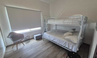 RENTA CASA EN FRACCIONAMIENTO PRIVADO CON VISTA AL MAR DE ROSARITO