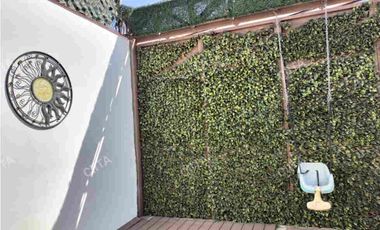 DISFRUTA DE ÉSTA CÓMODA CASA EN SATELITE DE UN PISO EN CALLE CERRADA