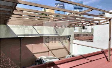 CÓMODA CASA EN SATELITE DE UN PISO EN CALLE CERRADA CON VIGILANCIA