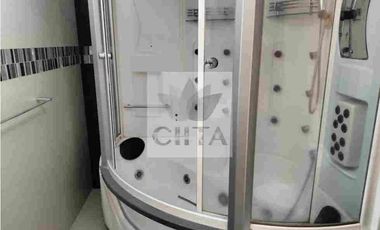 CÓMODA CASA EN SATELITE DE UN PISO EN CALLE CERRADA CON VIGILANCIA