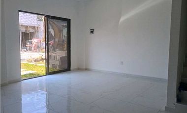 PREVENTA DE CASA EN CONDOMINIO DE 10 CASAS EN JIUTEPEC