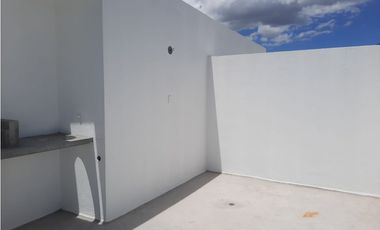 Mitad del Mundo, Casa en Venta, 108m2, 3 Habitaciones  nuevo