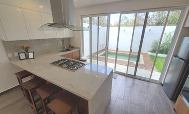 CASA EN VENTA EN RIVIERA MAYA PUERTO MORELOS CON 4 RECÁMARAS ALBERCA PRIVADA