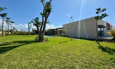 CASA VENTA MÉRIDA, PRIVADA ADANA, AMENIDADES, MODELO A PLUS, 1 PISO, XCANATÚN.