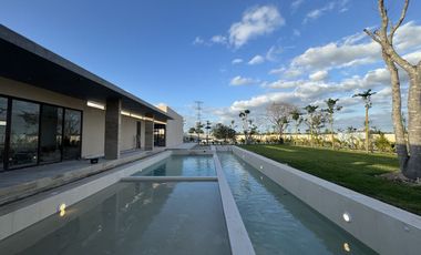 CASA VENTA MÉRIDA, PRIVADA ADANA, AMENIDADES, MODELO A PLUS, 1 PISO, XCANATÚN.