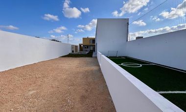 CASA VENTA MÉRIDA, MODELO TARO, ALBERCA, 4 HABITS, 696M2,CUMBRE III DZITYÁ
