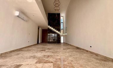 CASA VENTA MÉRIDA, 4 HABITACIONES, MODELO B PRIVADA ADANA, XCANATÚN. AMENIDADES.