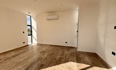 CASA VENTA MÉRIDA, 4 HABITACIONES, MODELO B PRIVADA ADANA, XCANATÚN. AMENIDADES.