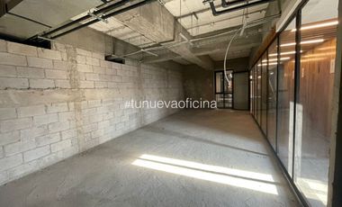 Venta Oficina 50m2 Santa Cruz Atoyac, Av.Cuauhtémoc acondicionada.