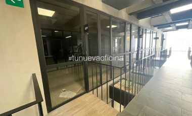 Venta Oficina 50m2 Santa Cruz Atoyac, Av.Cuauhtémoc acondicionada.
