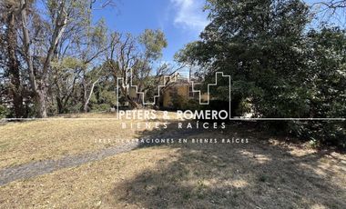 Casa como Terreno en Venta en Lomas de Bezares