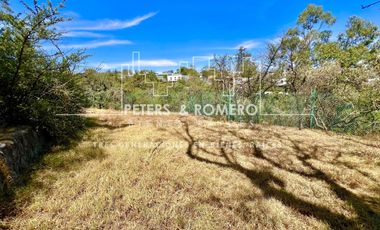 Casa como Terreno en Venta en Lomas de Bezares