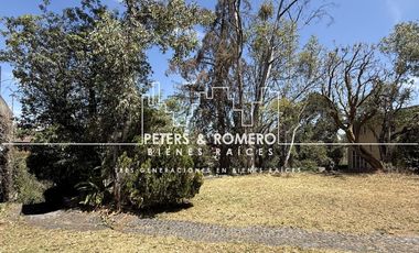 Casa como Terreno en Venta en Lomas de Bezares
