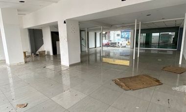 Local comercial San Jerónimo