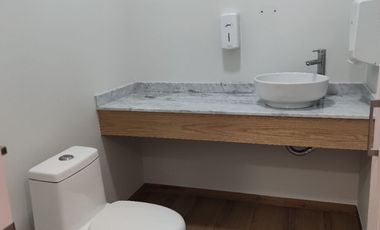 Local remodelado en San Miguel Chapultepec con excelente ubicación