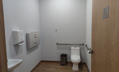 Local remodelado en San Miguel Chapultepec con excelente ubicación