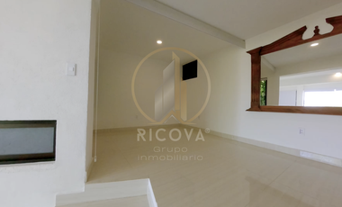 Loft semi amueblado en renta en Vista Real