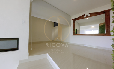 Loft semi amueblado en renta en Vista Real