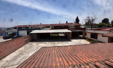 Terreno en  venta con construccion sobre la carretera mexico toluca