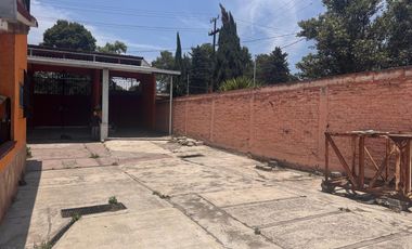 Terreno en  venta con construccion sobre la carretera mexico toluca