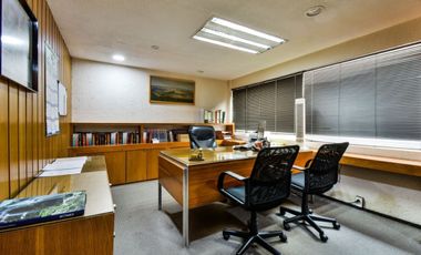 VENTA EDIFICIO DE OFICINAS A UN COSTADO DEL CENTRO COMERCIAL PERISUR