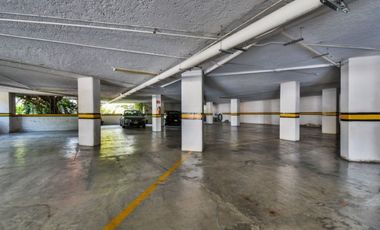 VENTA EDIFICIO DE OFICINAS A UN COSTADO DEL CENTRO COMERCIAL PERISUR