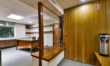 VENTA EDIFICIO DE OFICINAS A UN COSTADO DEL CENTRO COMERCIAL PERISUR