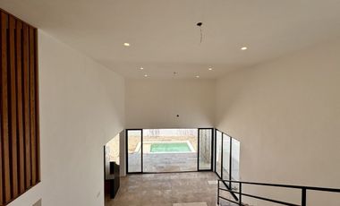 VENTA DE CASA EN MÉRIDA, ARTEVA DZITYÁ, 4 RECÁMARAS, ALBERCA, ESTRENA