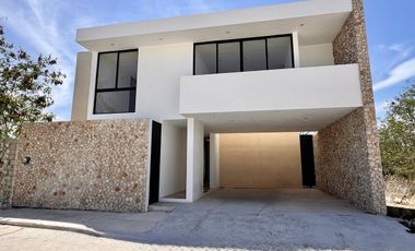 VENTA DE CASA EN MÉRIDA, ARTEVA DZITYÁ, 4 RECÁMARAS, ALBERCA, ESTRENA