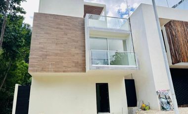 Venta Casa en Aldea Kiin, Puerto Morelos – Un Refugio de Tranquilidad y Confort