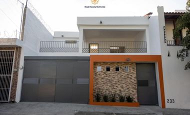 Hermosa casa en venta en una de las mejores zonas céntricas de colima
